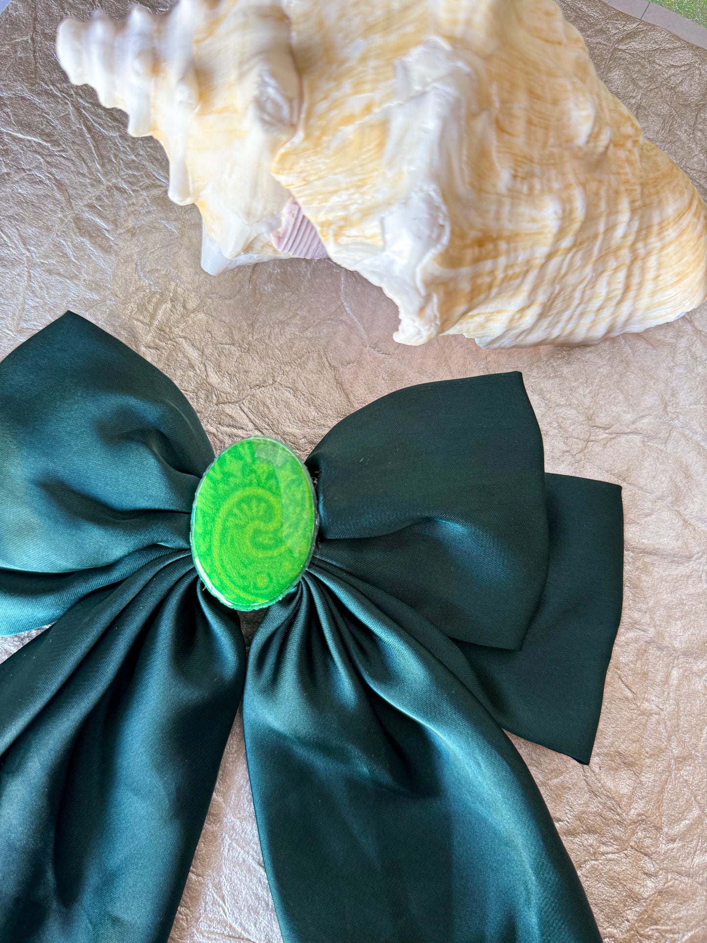 Heart of Te Fiti Bow