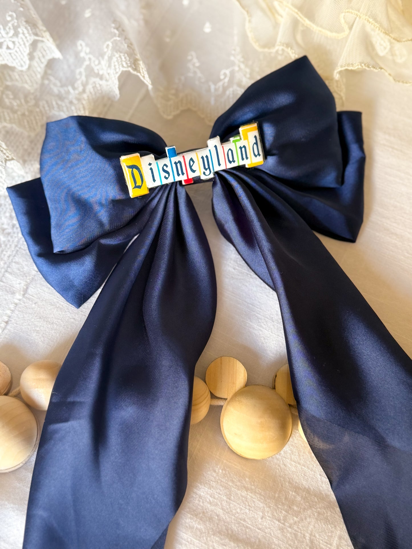 Disneyland Bow