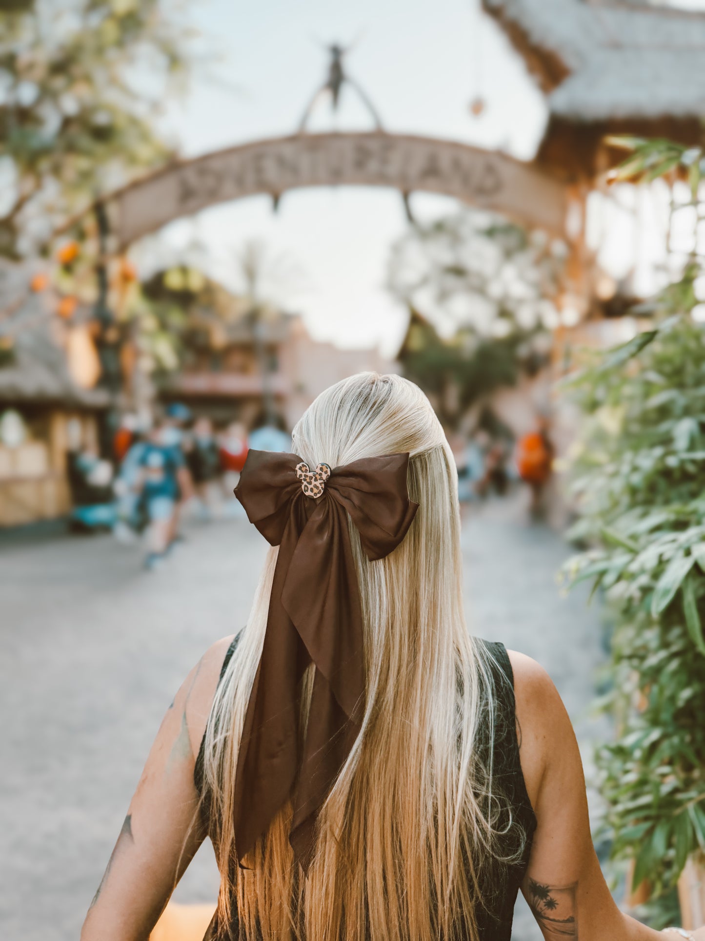 Mouse Safari Bow