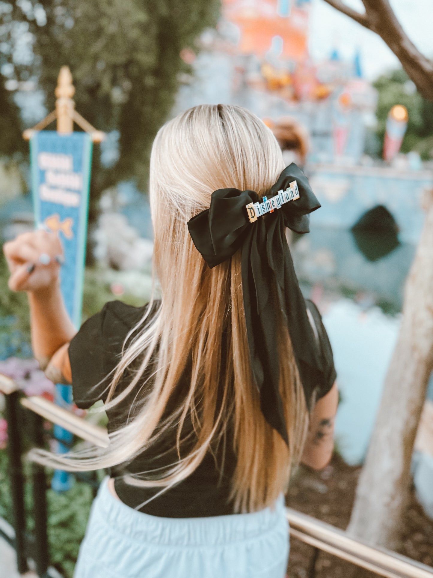 Disneyland Bow