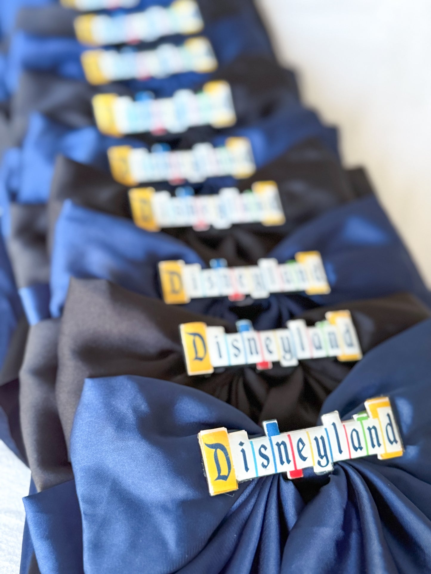 Disneyland Bow