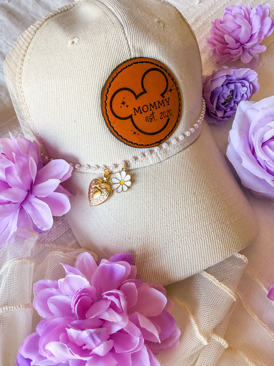 Customizable Magic Hat