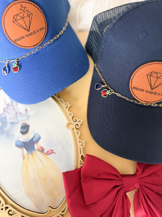 Snow White & Co. Hat