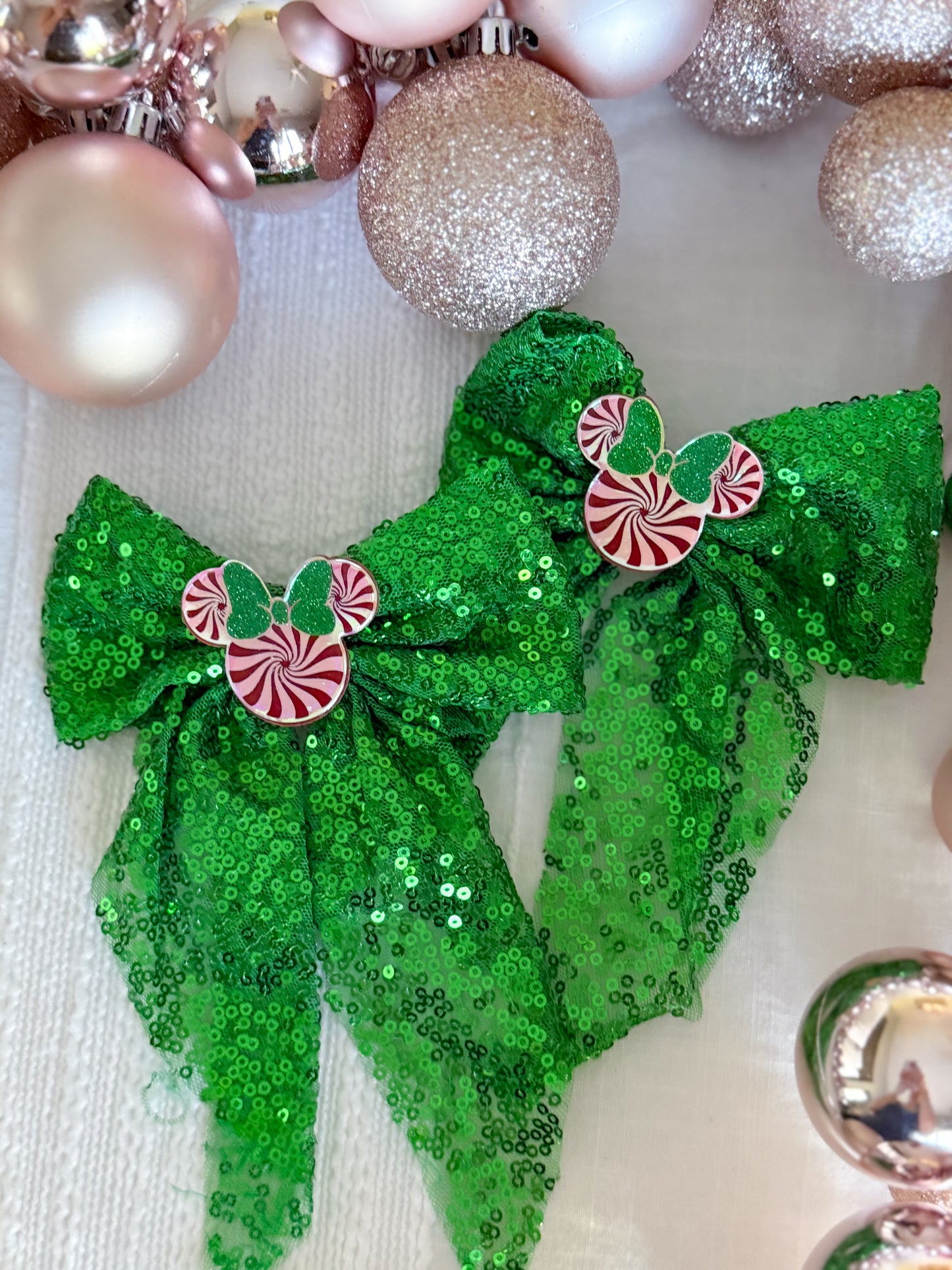 Peppermint Bow