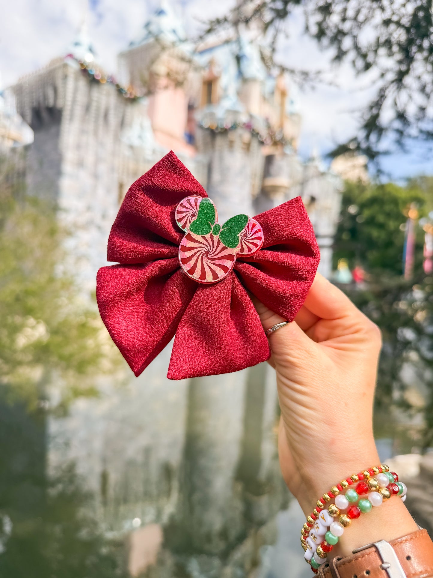 Peppermint Bow